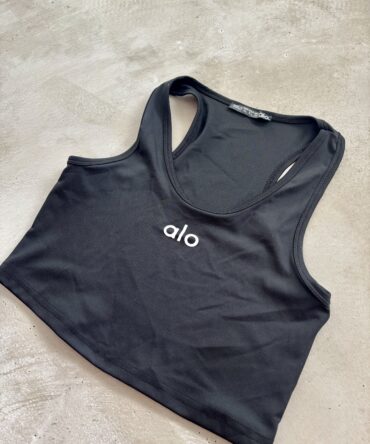 Alo crop top